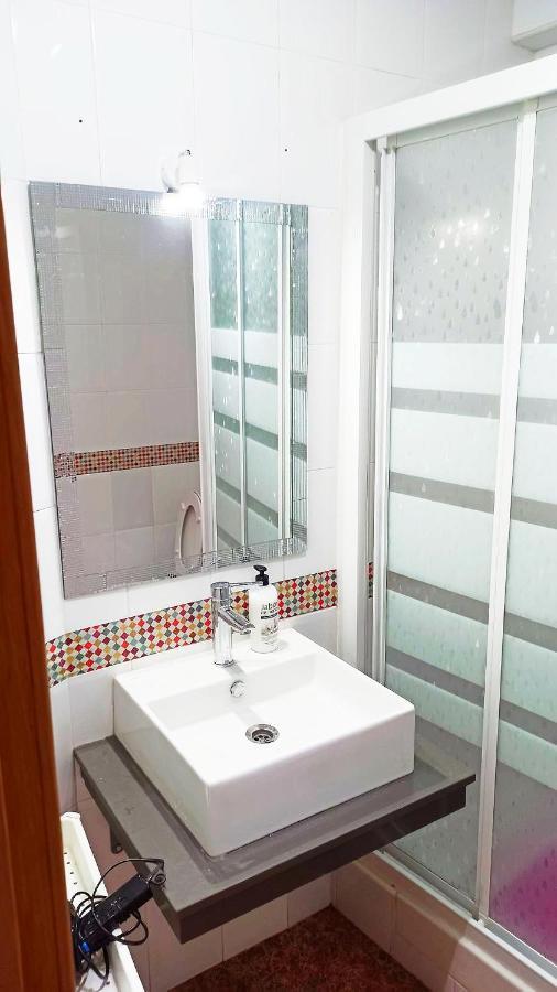 Tranquilidad En El Centro De La Ciudad Apartment Malaga Luaran gambar