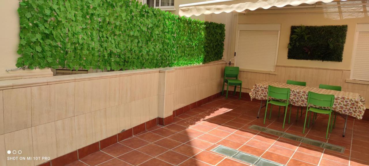 Tranquilidad En El Centro De La Ciudad Apartment Malaga Luaran gambar